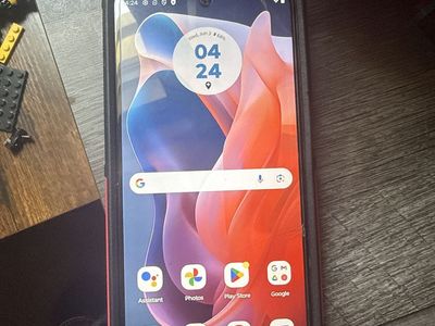 Moto G Play 2024 (Cricket) 64GB – Clean, No Cracks, Case Included and screen protector .digital payment only