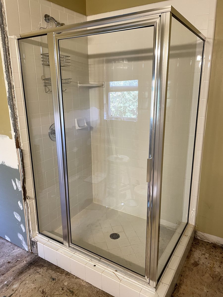 Glass Shower Enclosure 