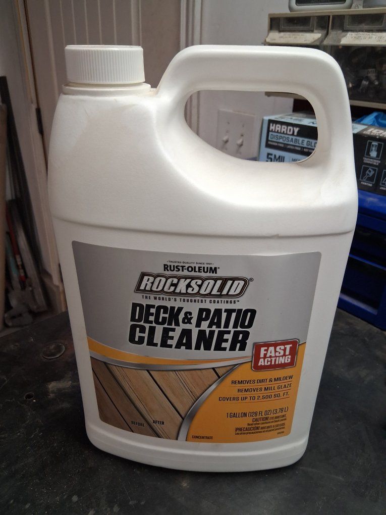 Rust-Oleum RockSolid Deck & Patio Cleaner