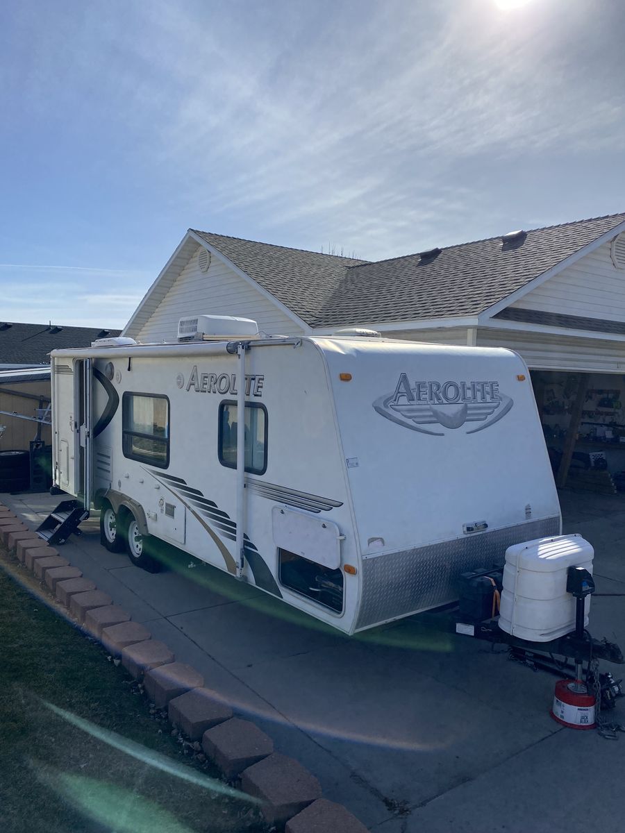 RV Trailer - 24RBSL Dutchmen Aerolite