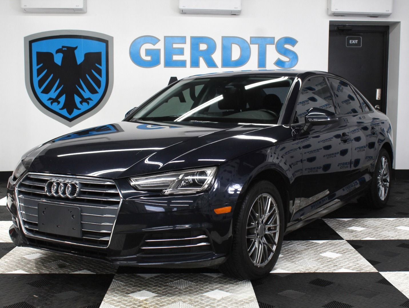 2017 AUDI A4 2.0T ultra Premium