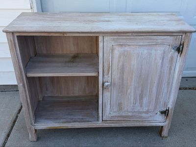 Cute table