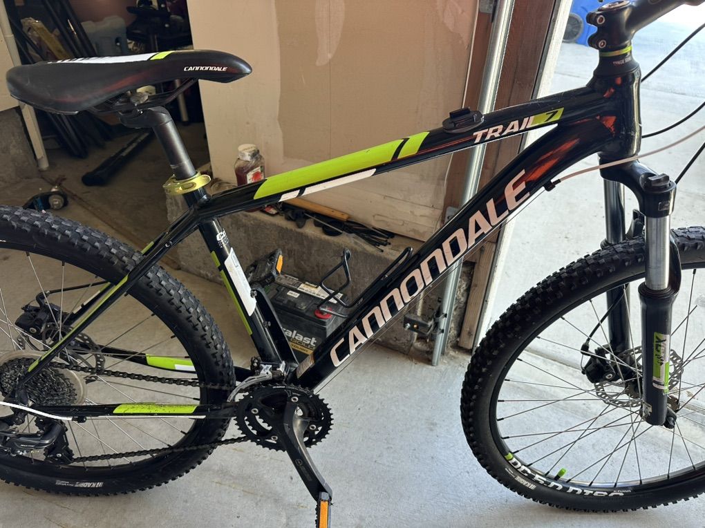 Cannondale Trail 7 Bike