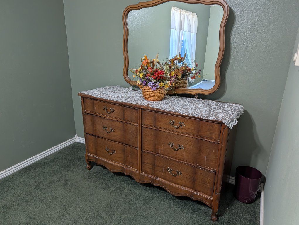 Main image 2