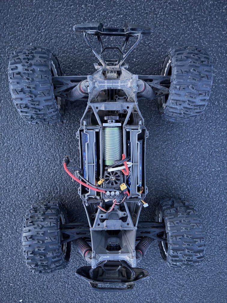 Main image 6