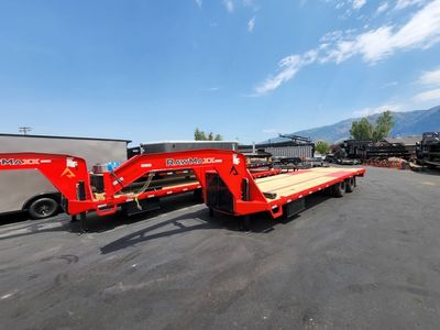 2027 RawMaxx 28' Gooseneck FDXD 20K with Hydraulic Jacks Equipment Trailer