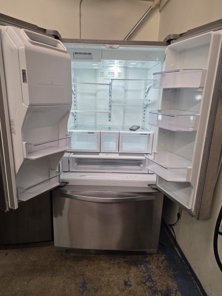 Whirpool refrigerator