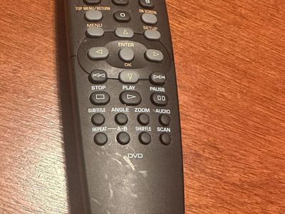 YAMAHA remote (OEM RC19237010) controls DVD C750 C950 DV-C6770 etc
