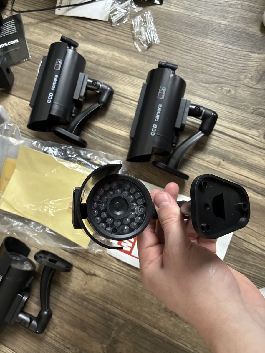 Professional-Looking Security Cameras (Decoy/Dummy) – Scare Off Thieves for Cheap