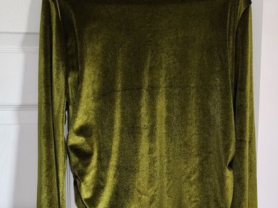 Women's XL green velvet crop top long sleeve