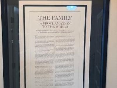 U.S. Constitution reproduction, Declaration of Independence, “The Family: A Proclamation to the World