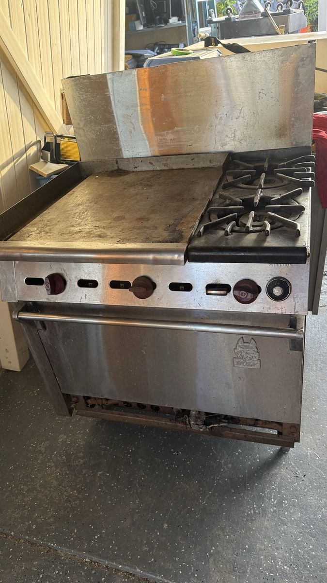 Wolf Commercial Gas Range with Griddle and 2 Open Burners - 36 Inches Wide