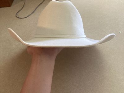Resistol white pageant hat
