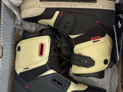 Brand new Mens 12 RAD Wake Binding