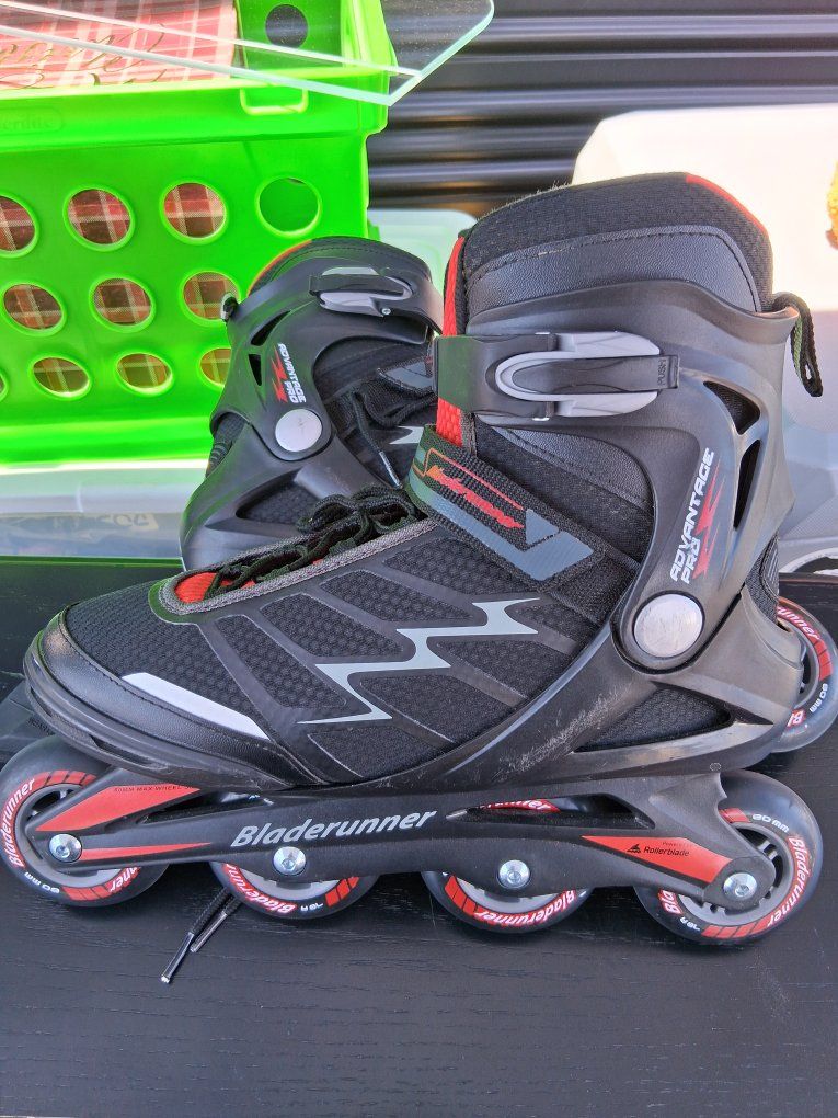 Bladerunner Advantage Pro XT Inline Skates - Men's US 9 / EU 42 Black/Red
