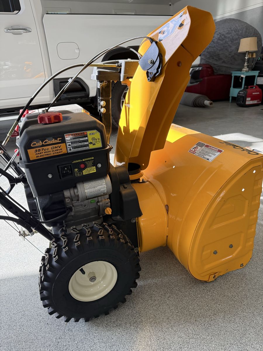 Cub Cadet 3X 357cc OHV Electric Start Three-Stage Snow Blower