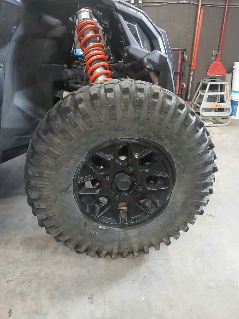 X3 wheels Roxzilla tires
