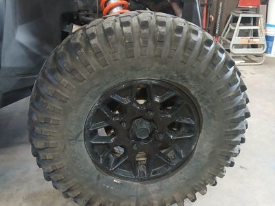 X3 wheels Roxzilla tires