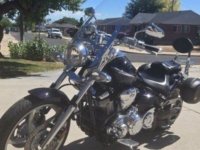 Yamaha Raider S Motorcycle 2012 - 4741 Miles, Excellent Condition with Saddlebags & Sissy Bar