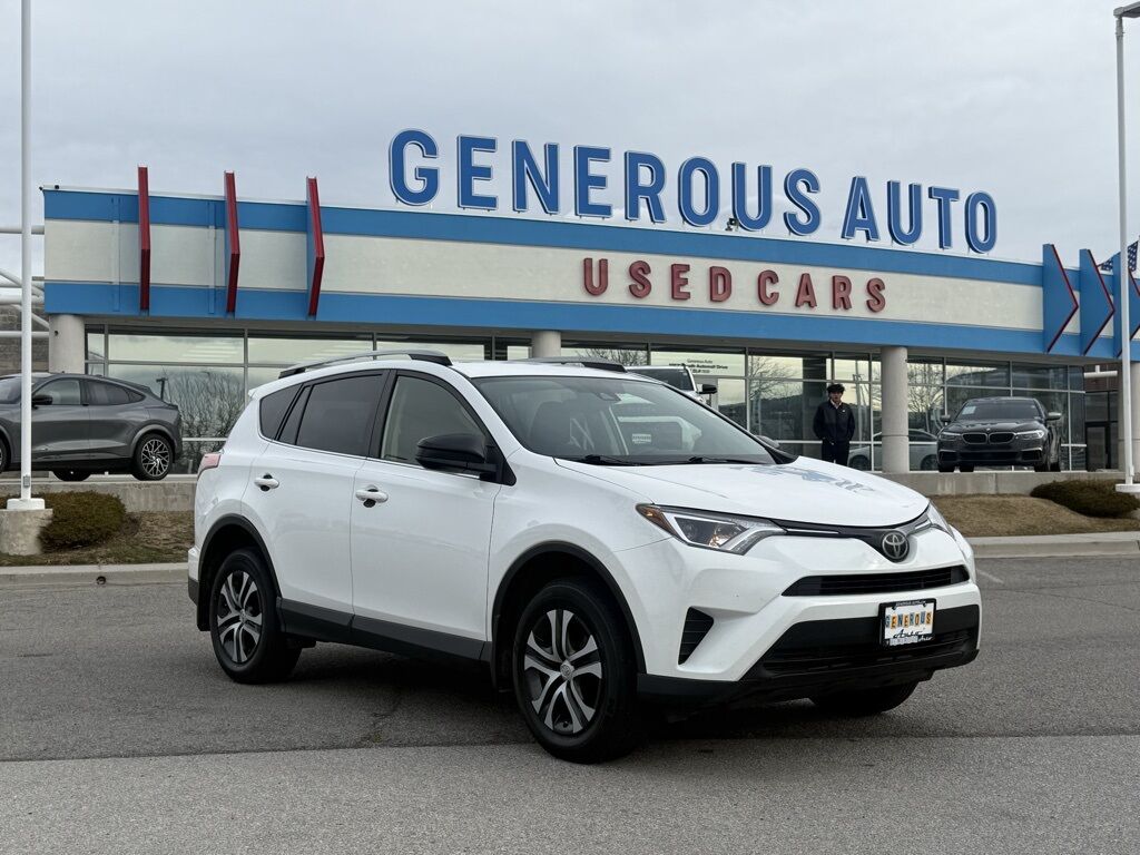2018 Toyota RAV4 LE