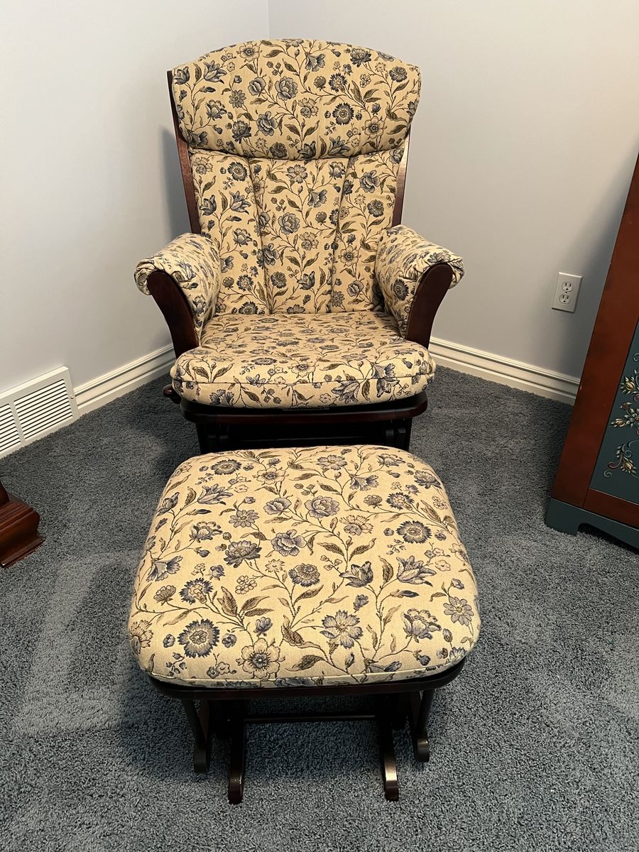 Floral Upholstered Wood Glider Rocking Chair with Matching Foot Rest/Ottoman