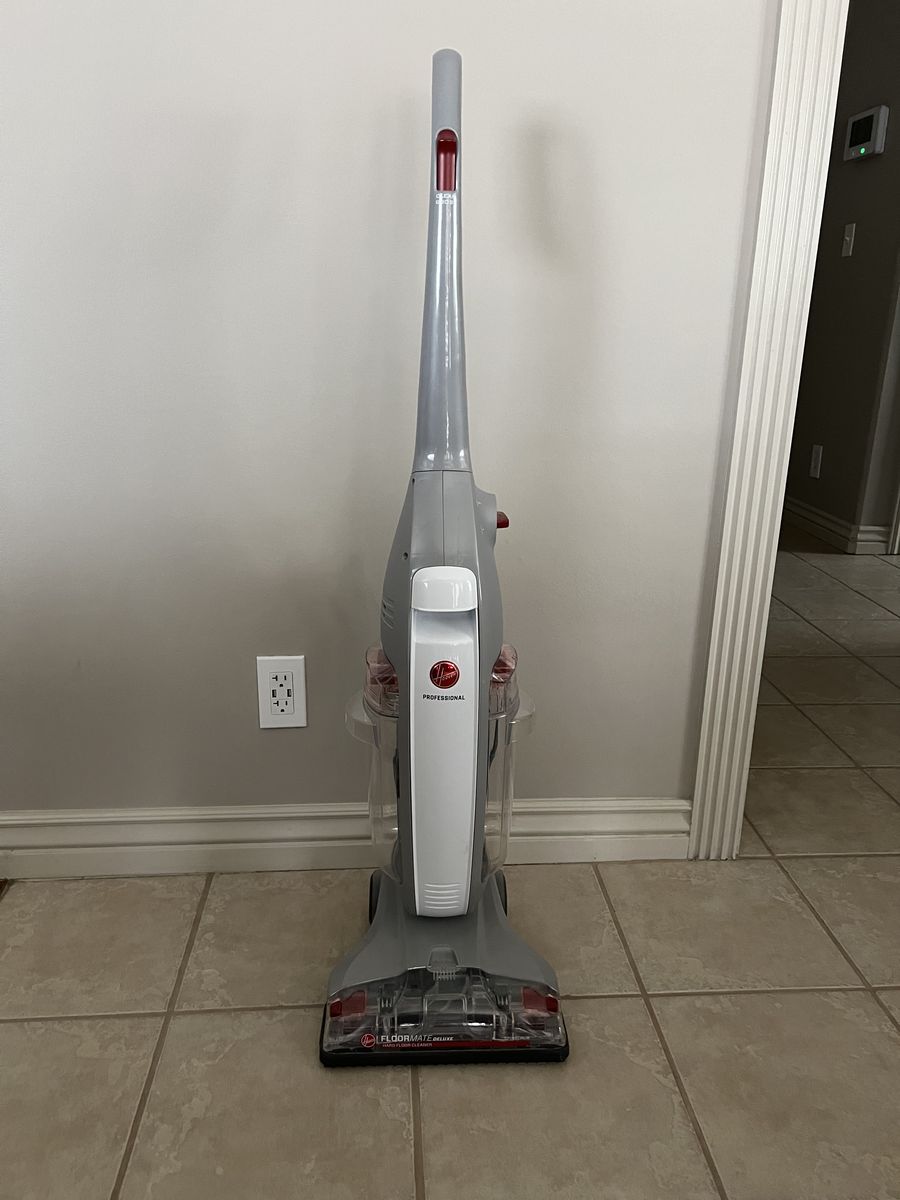 Hoover FloorMate Deluxe Hard Floor Cleaner Vacuum
