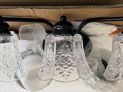 Unbranded 3-Light Vanity Light Fixture Black with Floral Etched Glass Shades