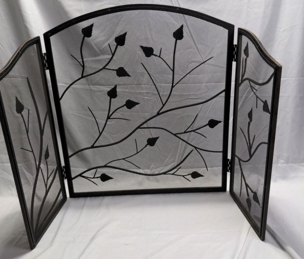 VTG Decorative 3 panel arched top Fireplace Screen