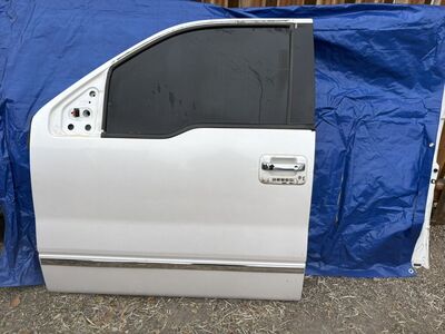 F150 Platinum Driver Front Door 2009-2014
