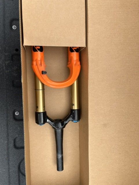 Perfect Condition 2026 Fox 38 Factory Float GRIP X2 - 29" - 170mm - Shiny Orange (new-2 rides only)