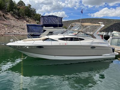 2005 Regal 3060 Window Express