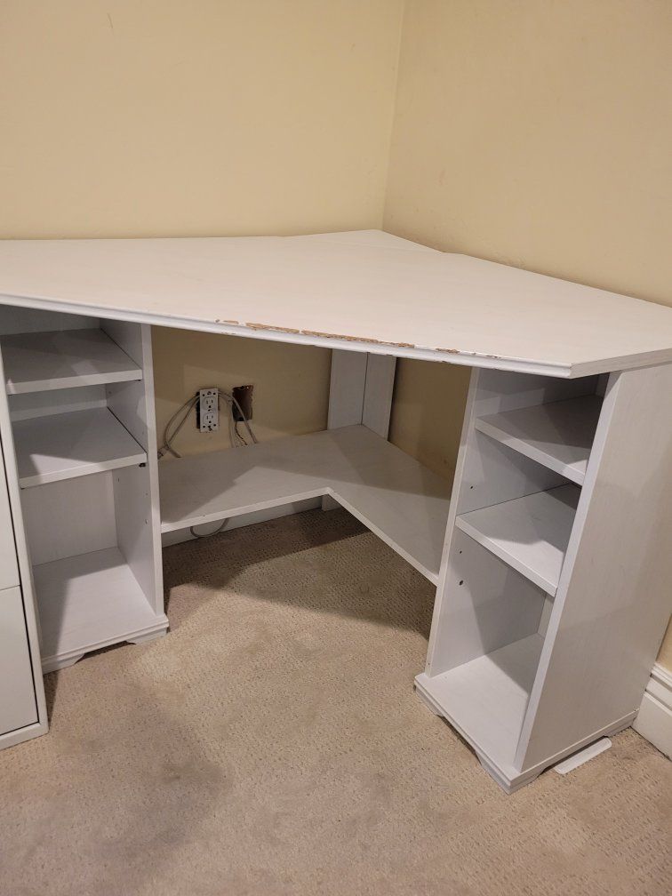 White Corner Computer Desk with Storage Shelves