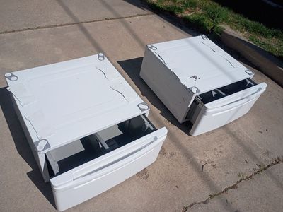 LG Laundry Pedestals with Drawer in White