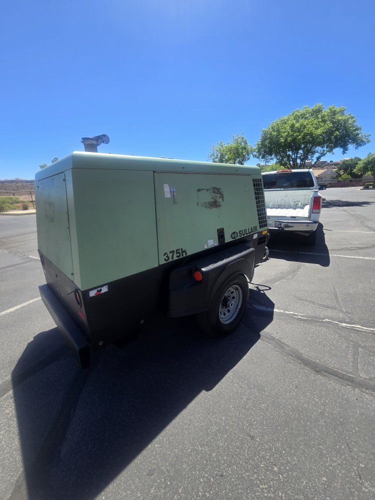 2008 Sullair H350 Diesel Compressor Trailer