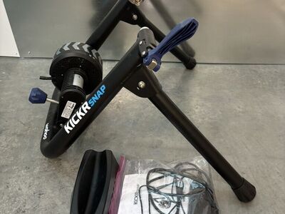 Wahoo Kickr Snap Bike Trainer