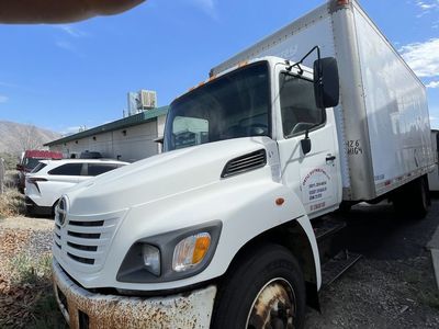 Box truck for sale