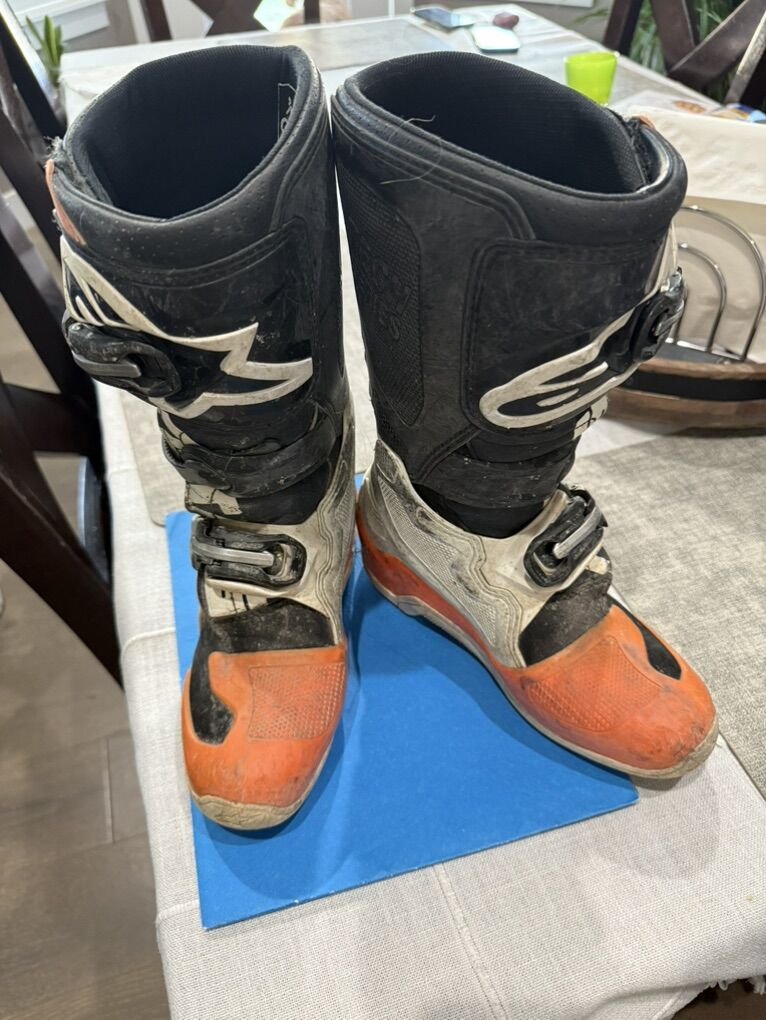 Alpine Star Tech 7 Boots Size 4