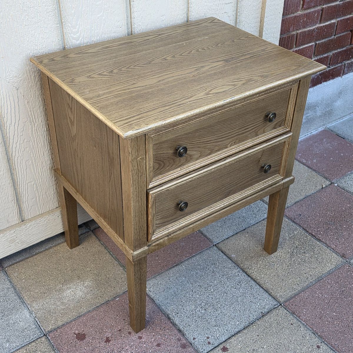 Main image 4