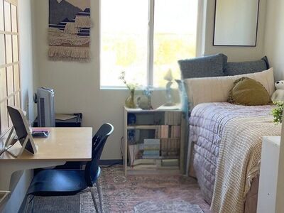 UVU OremHousing Private Bedroom & Private Bathroom