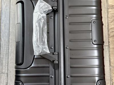 Genuine Rimowa cabin plus 22" $1,675 new