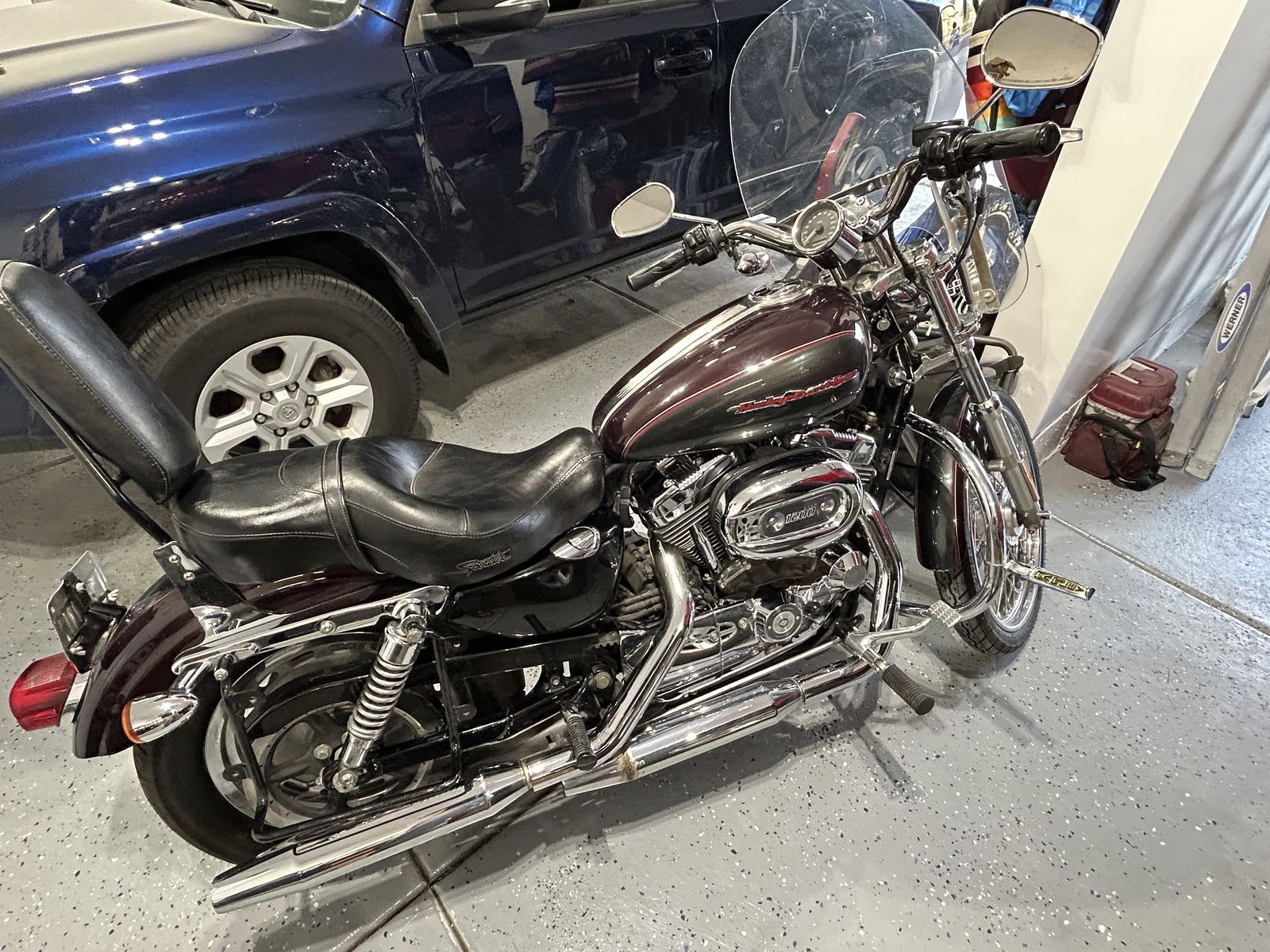 2006 Harley-Davidson XL1200C Sportster Custom