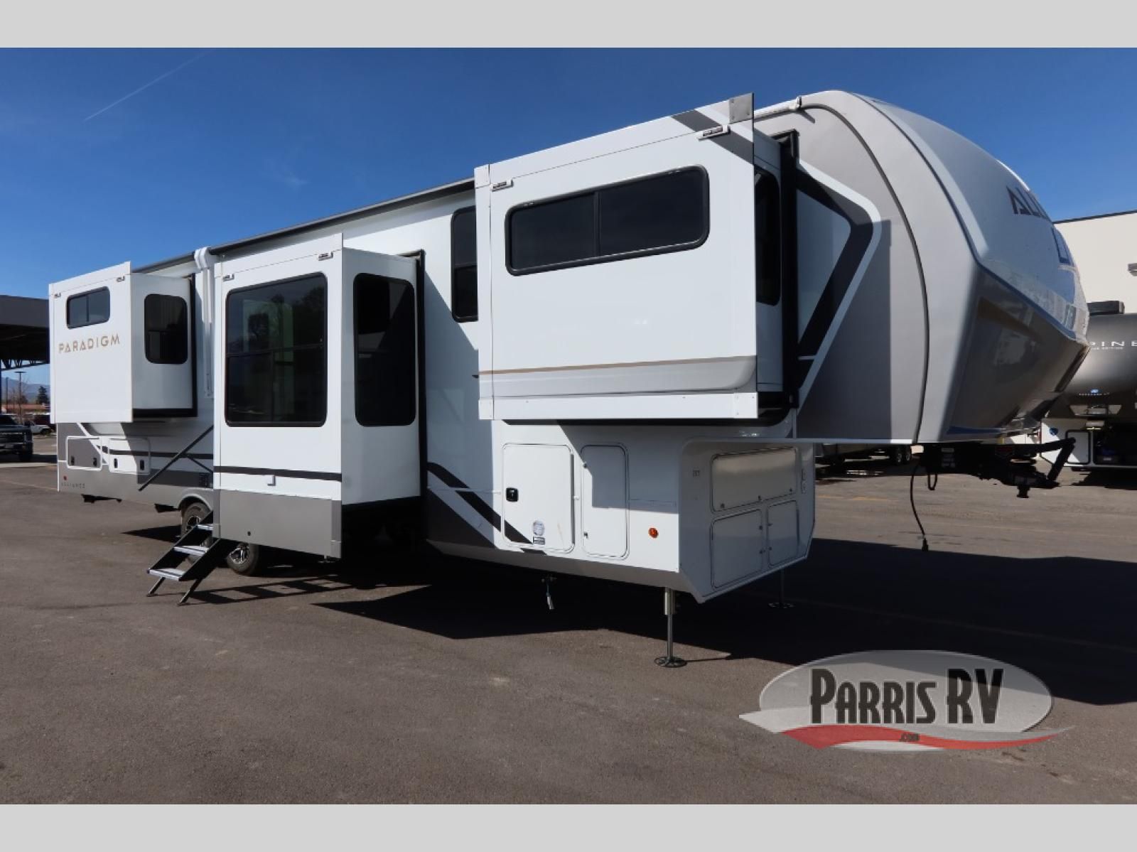 New 2026 Alliance RV Paradigm 385FL