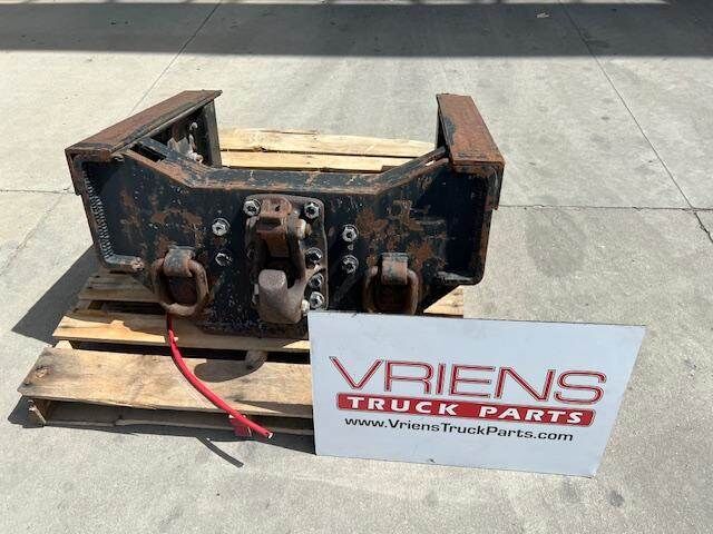 Paccar Suspension Crossmember / K-Frame