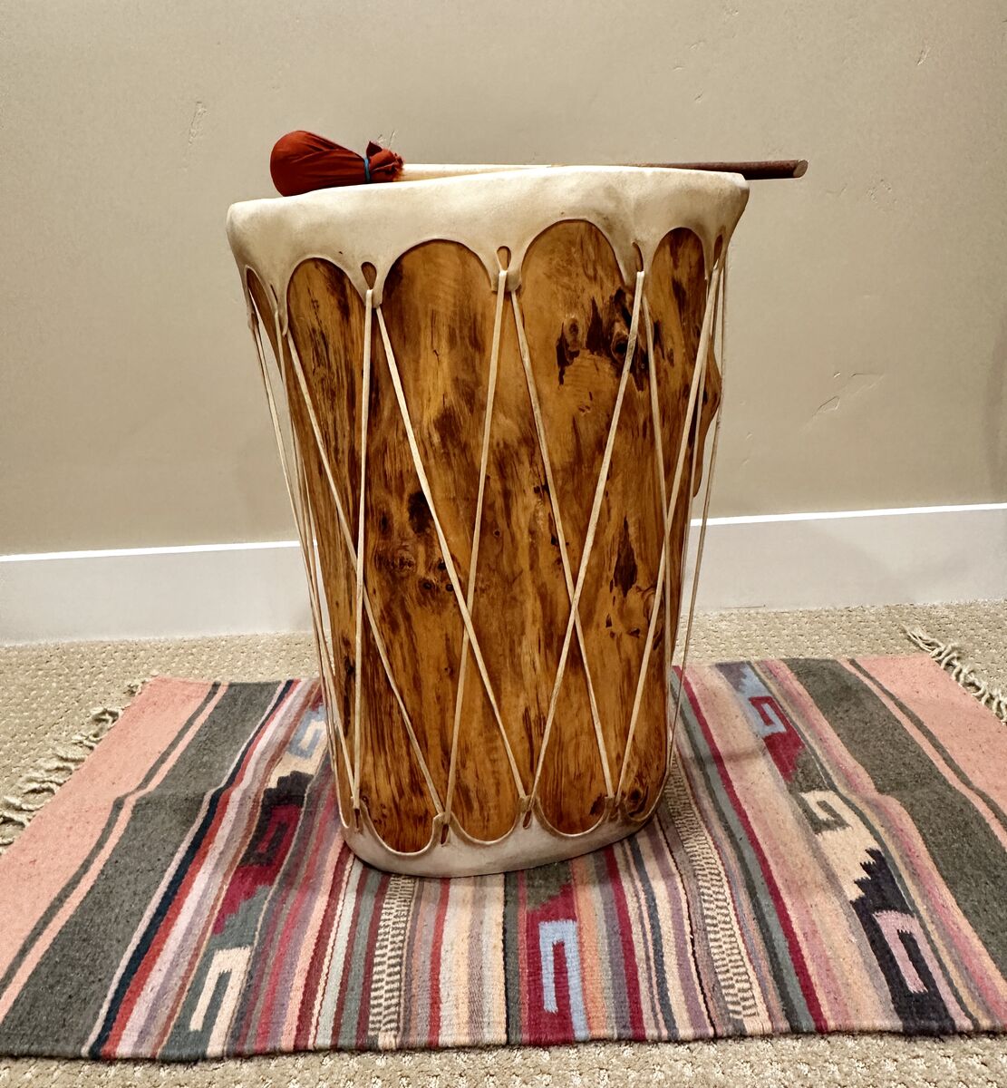 Authentic Handcrafted Navajo Drum – Gallup, New Mexico – Drumstick and Rug