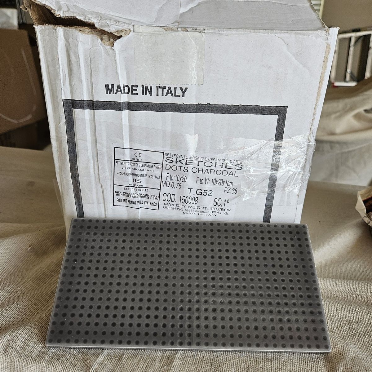 4" x 8" Ceramic tile