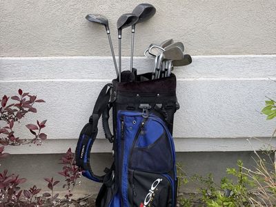 Pro Kennex Clubs with Ogio Bag