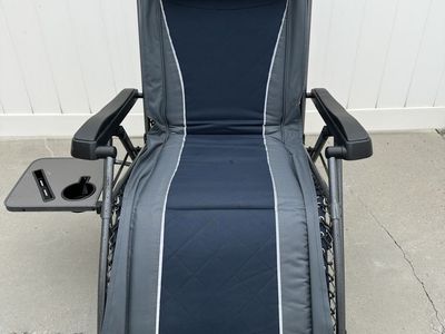 Timber Ridge zero Gravity Lounge Chair