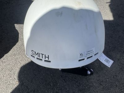 Mens XL Smith Holt Matte White Ski Helmet