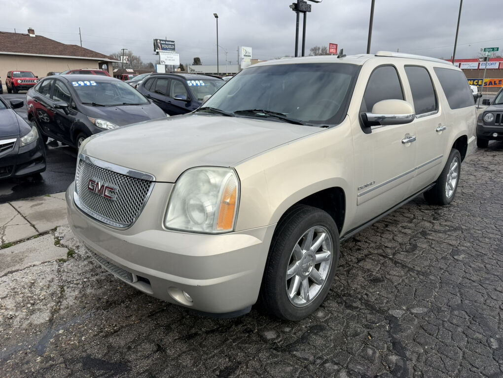 2011 GMC YUKON 1500 SLE