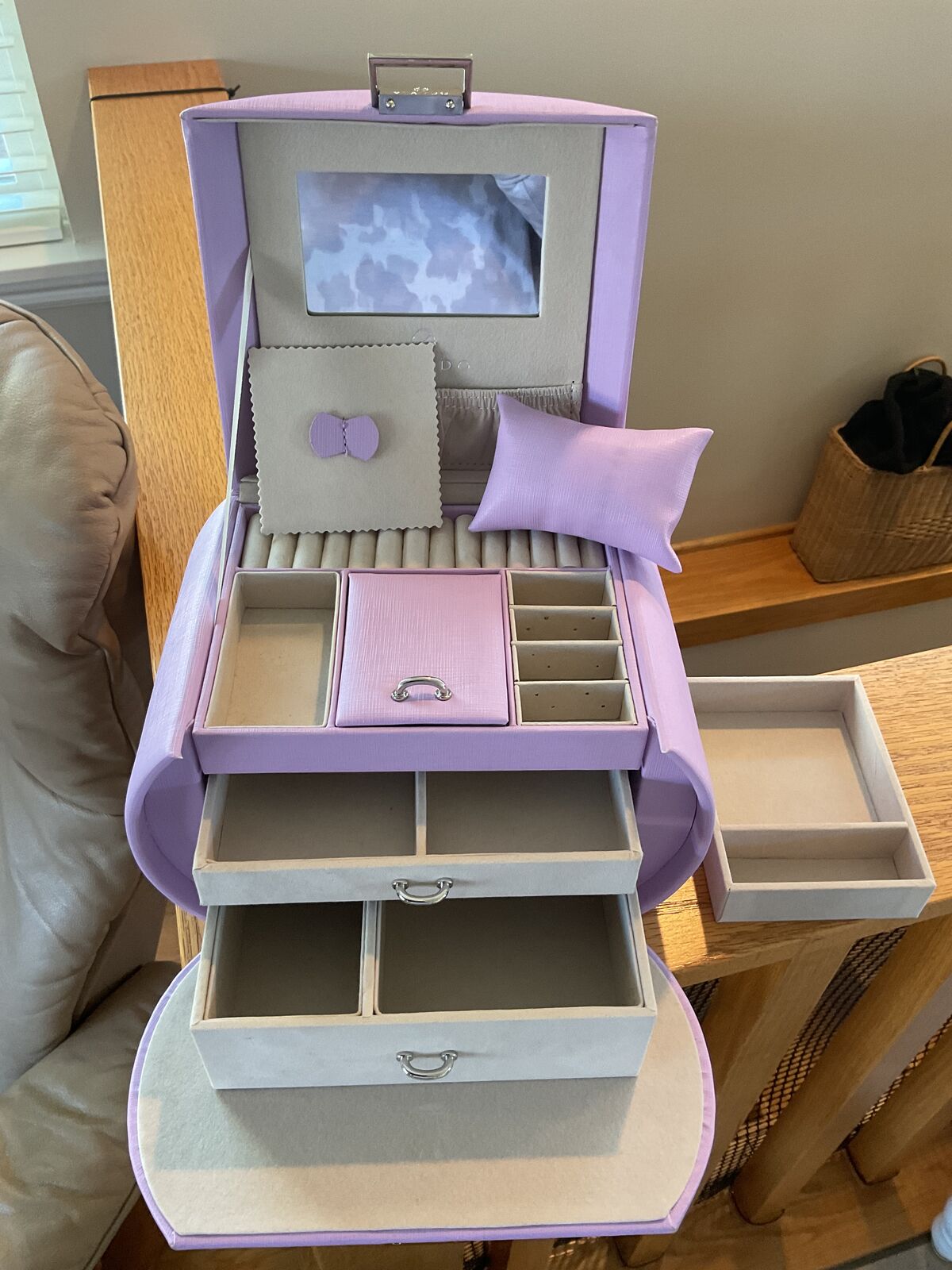 Vlando Princess Jewelry Purse